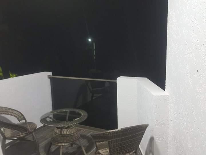 Wave Inn room 1